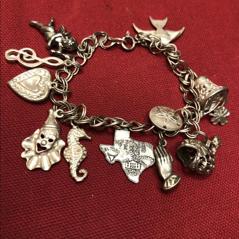 VINTAGE STERLING CHARM BRACELET 12 SS CHARMS